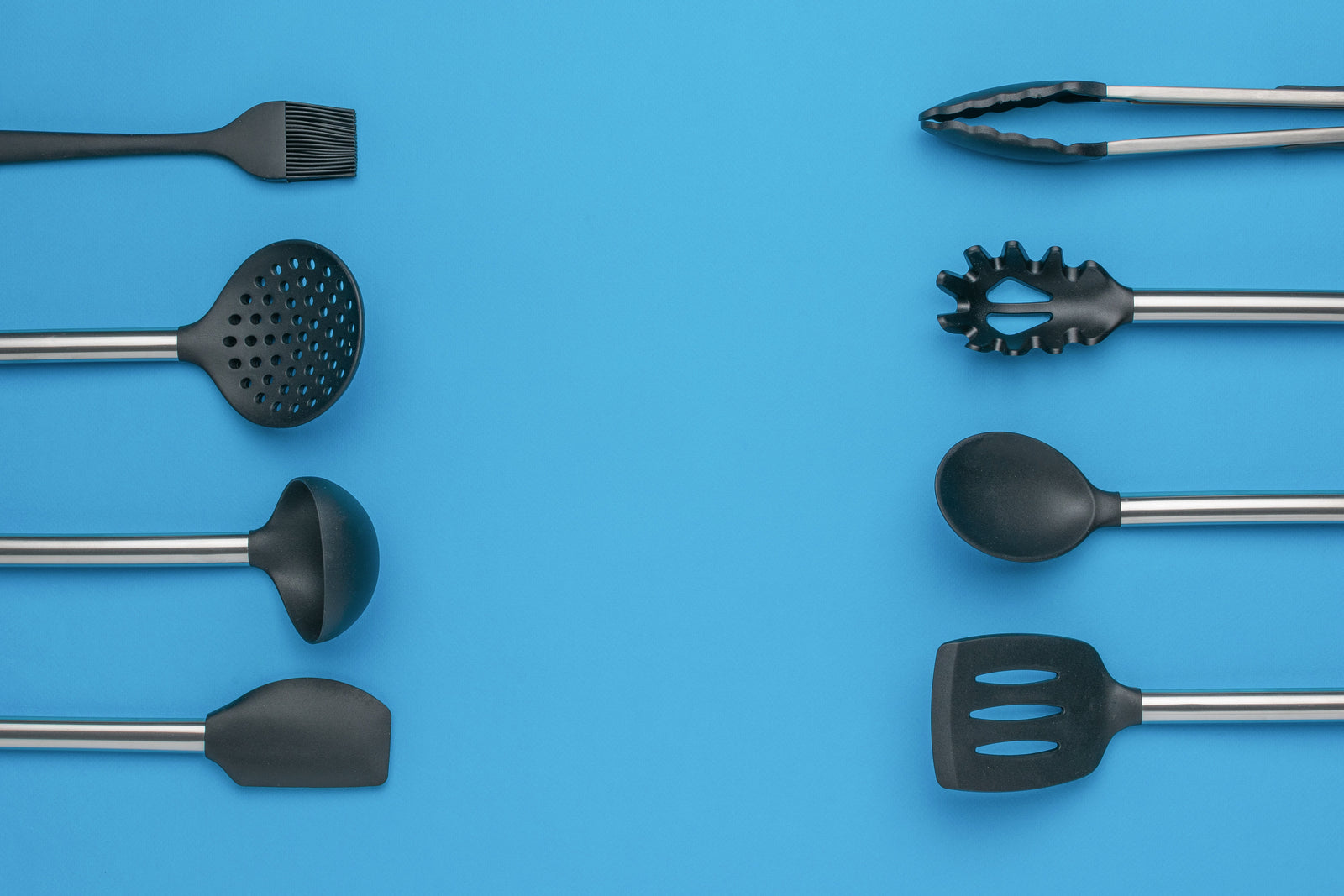 Consider These 5 Things Before You Buy a Serving Spoon Online | Smart Shopping Tips