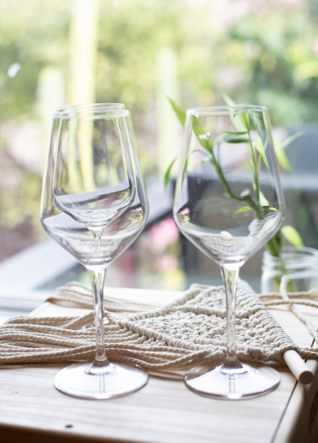 5 Signs You Need to Invest in Premium Drinkware (and What to Choose!)