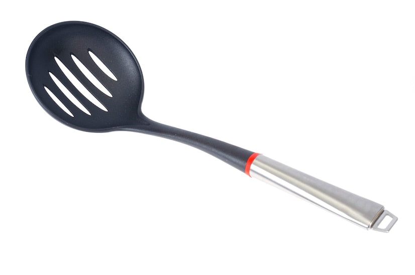 Consider These 5 Things Before You Buy Serving Spoon Online