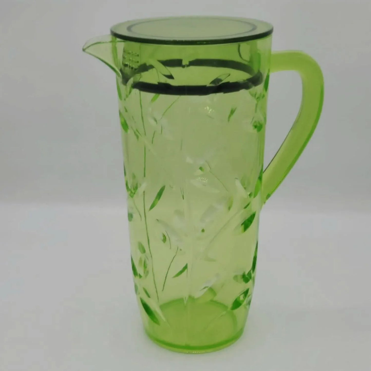 Acrylic Leaves Cut Jug With Sealed Cap 1Pc